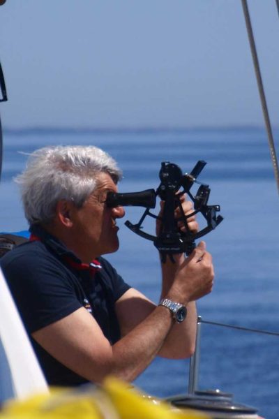 Dominique Dubois, Skipper 61 ans (Vannes-Morbihan) Navigue depuis l’âge de 10 ans (Club nautique de la Marine – Lorient)
